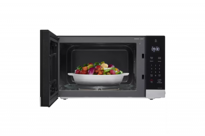 LG 1.5 Cu.ft. Countertop Microwave with Smart Inverter and Sensor Cooking - MSER1590S